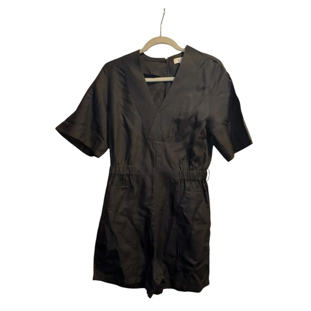 COS v neck belted playsuit 73% TENCEL Lyocell, 22% Linen, 5% Cotton.